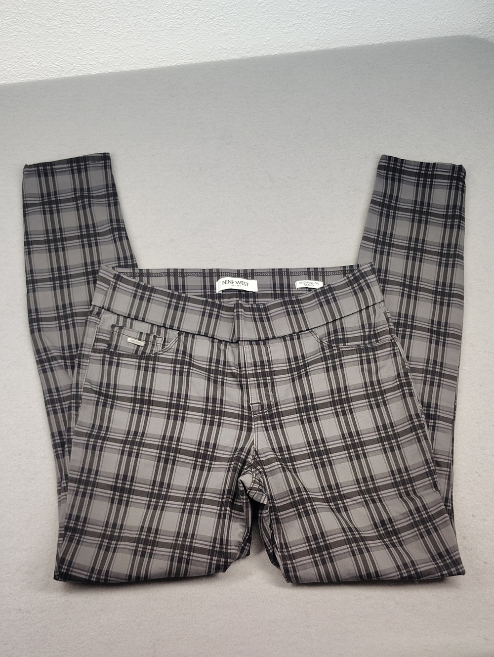 Nine West Heidi Pull-On Skinny Women's Size 4 Plaid